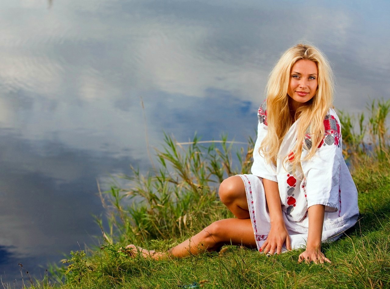 Sexy girl Slavic girls in Bekasi