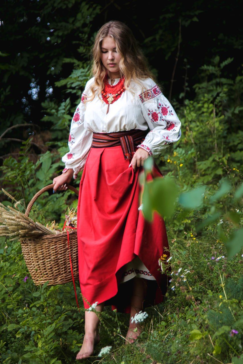 Slavic girls in Bekasi